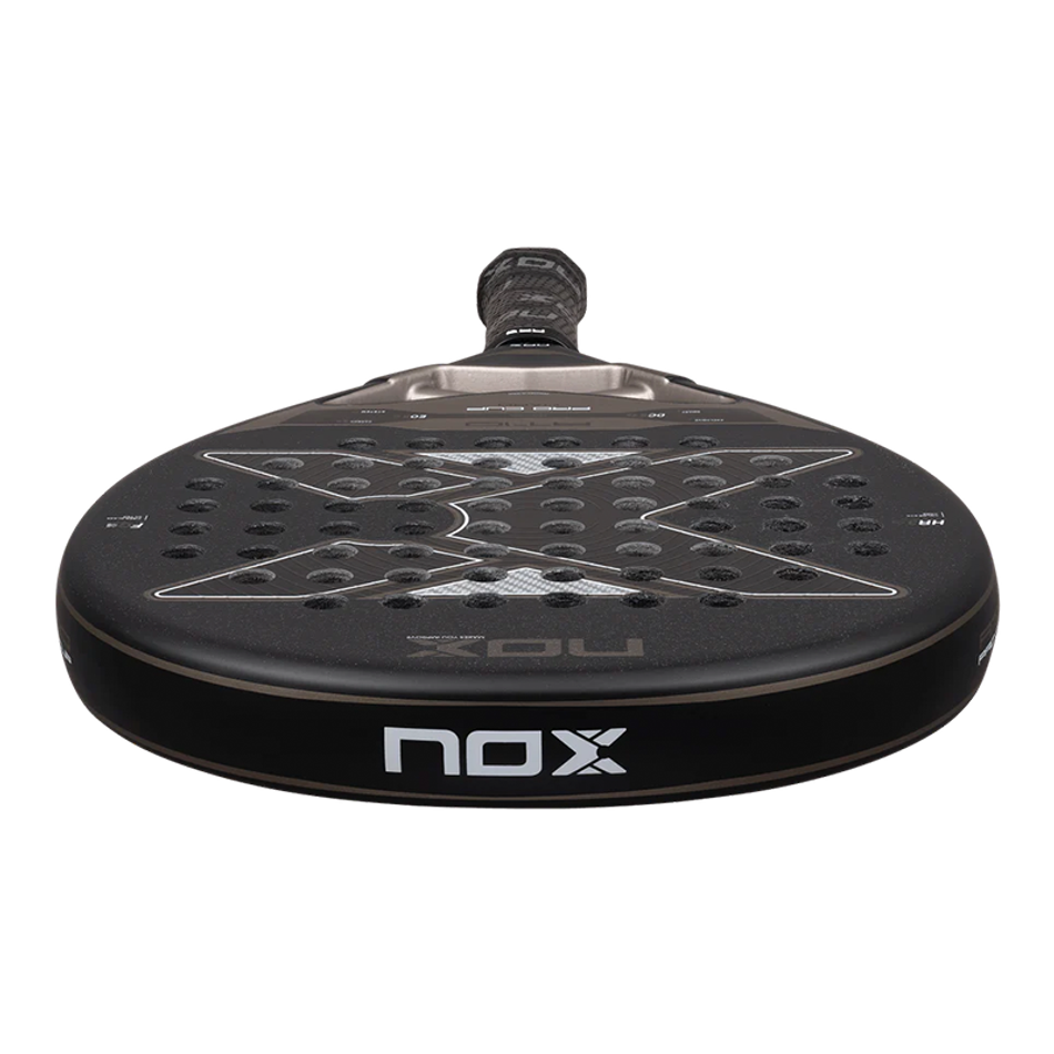 Ракетка Nox AT10 Pro Cup Hard от Агустина Тапиа, 2026