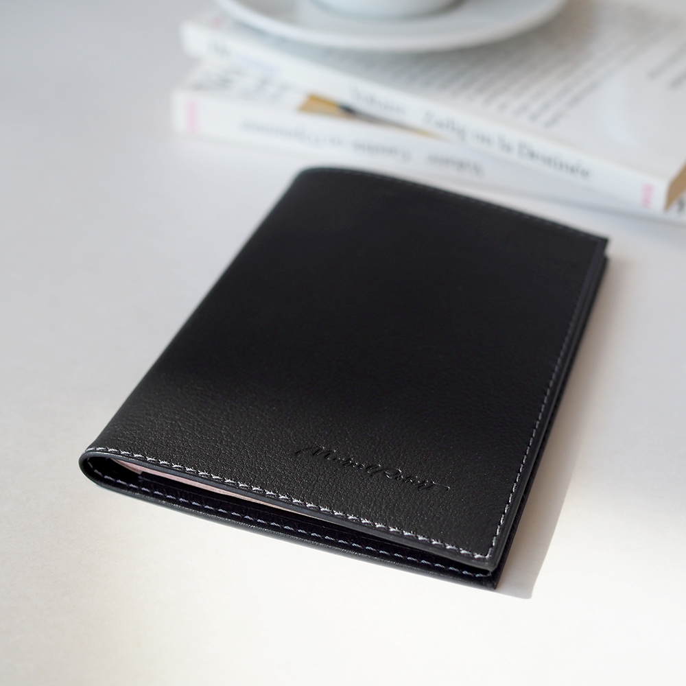 Обложка для паспорта из натуральной кожи теленка, черного цвета