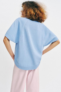 ZARA СВИТЕР С ЗАКРУГЛЕННЫМ НИЗОМ И КОРОТКИМИ РУКАВАМИ, НЕБЕСНО-ГОЛУБОЙ