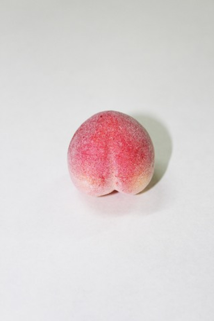 Муляж персик 2 см