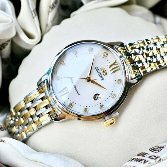 Часы женские Orient SSZ45002W0 японские кварцевые