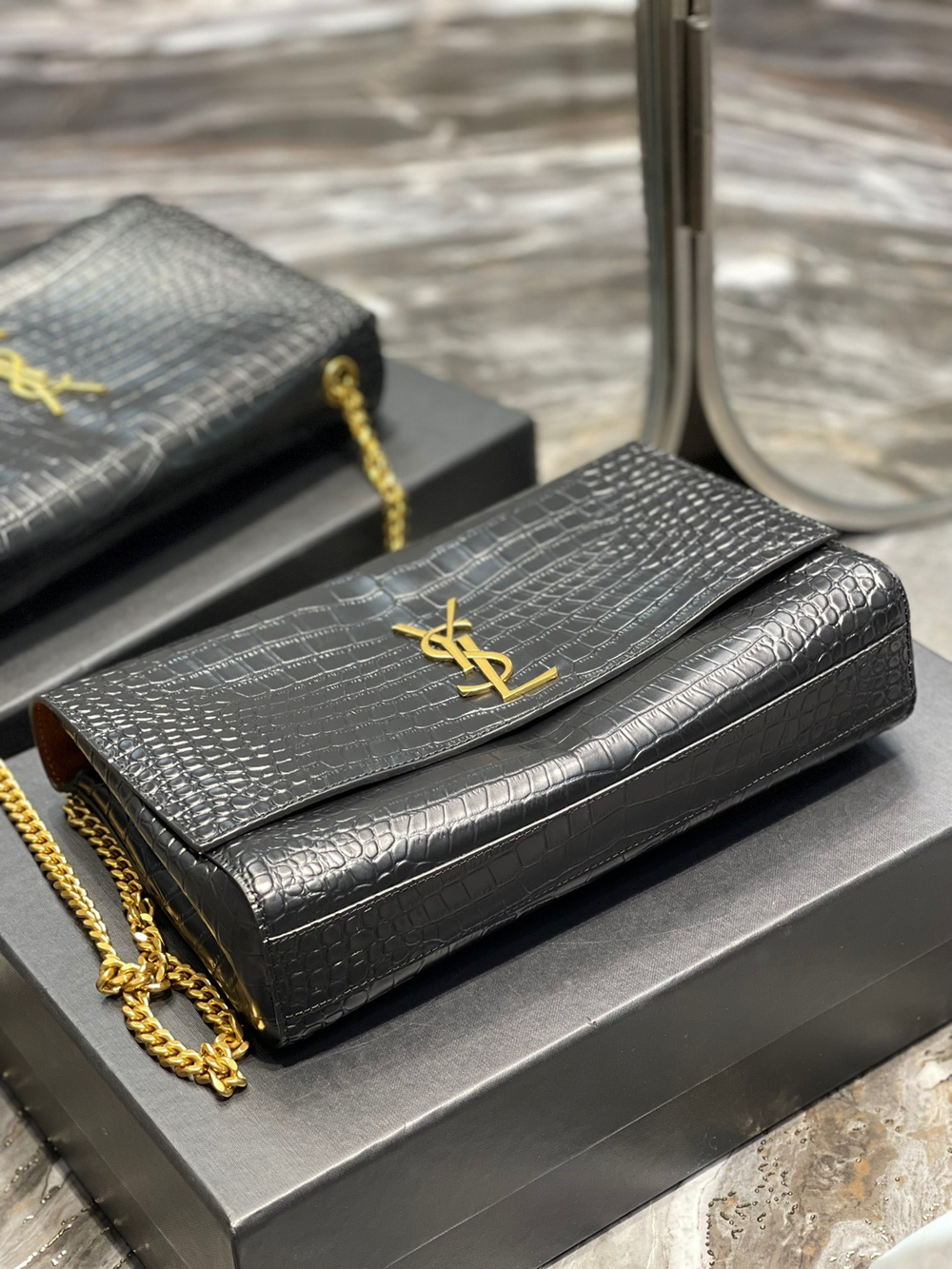 Saint Laurent Kate Medium Reversible Chain Bag 28 cm