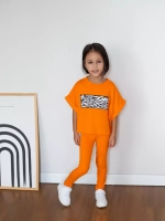 Костюм для девочки на осень