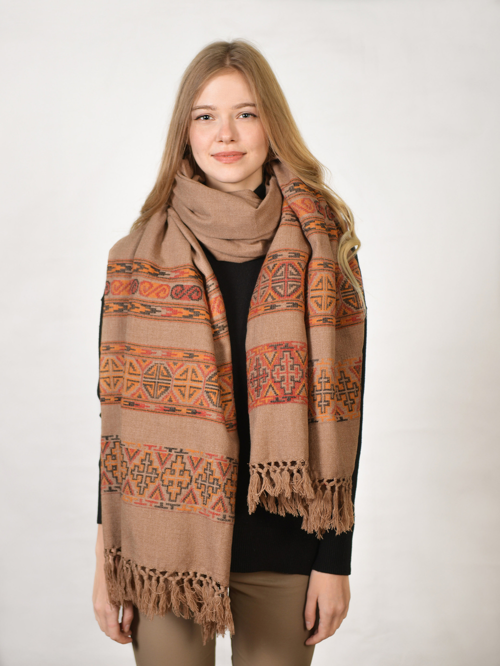 Шаль Куллу (капучино)