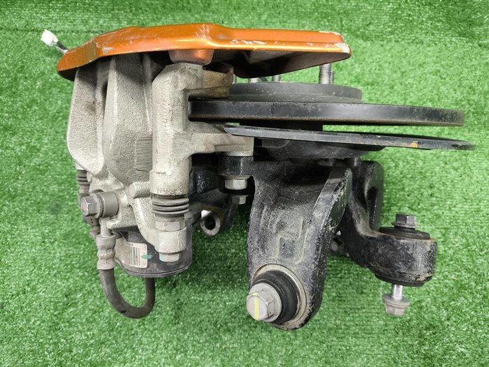 Кулак задний правый Changan Uni-K (20-нв)