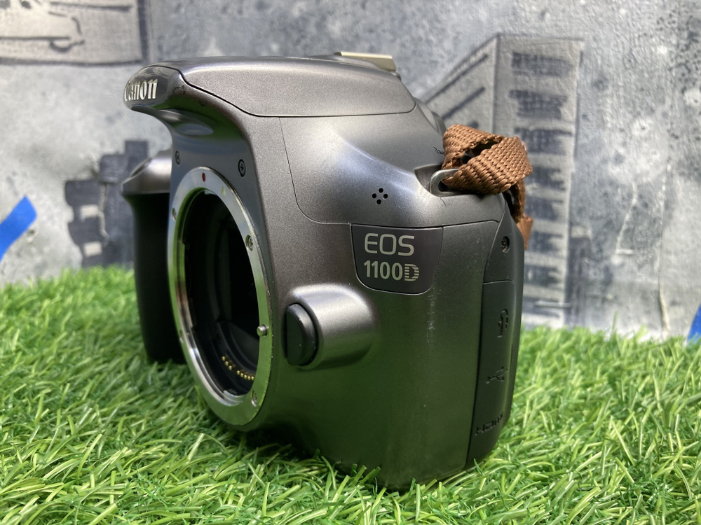 Canon 1100D kit 18-55mm IS II Покупка/Продажа