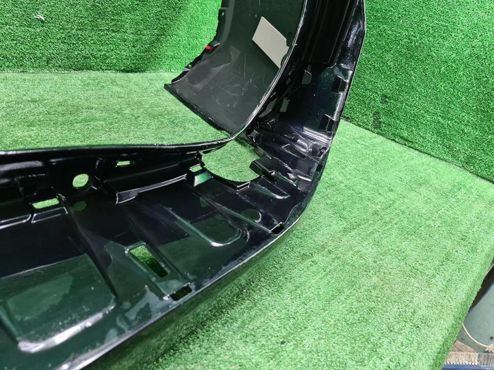 Бампер задний Toyota Land Cruiser 300 (2021-н.в.)