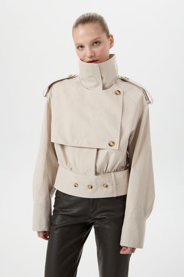 Полуплащ Elsa