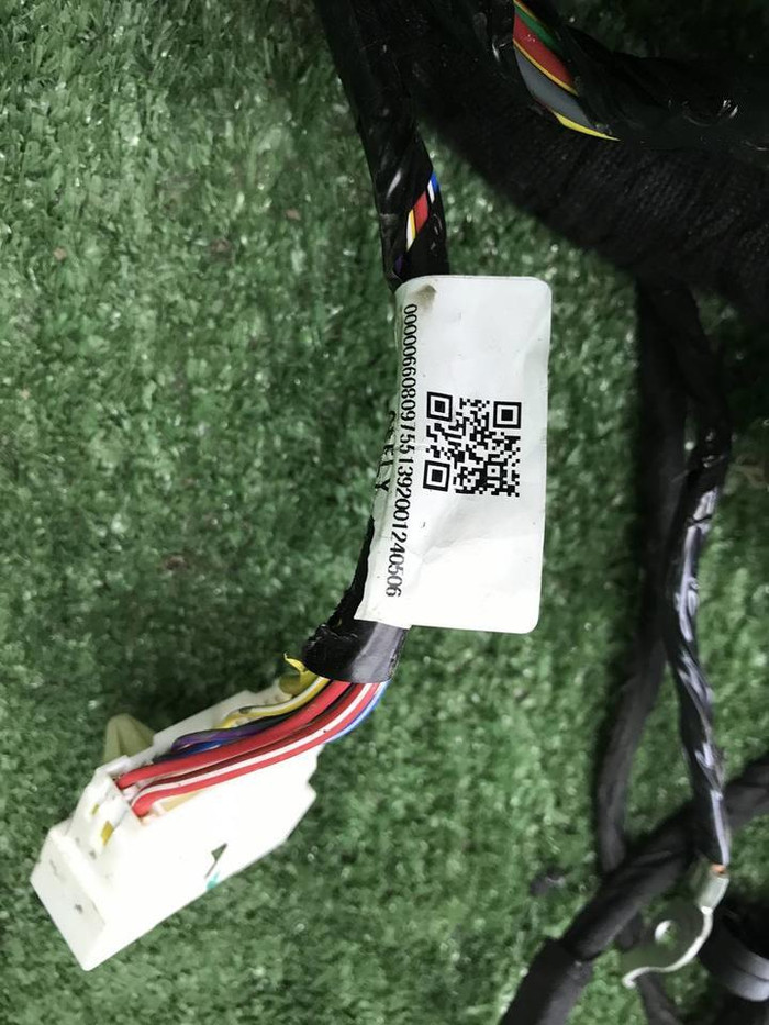 Проводка моторного отсека Geely Okavango (23-нв)