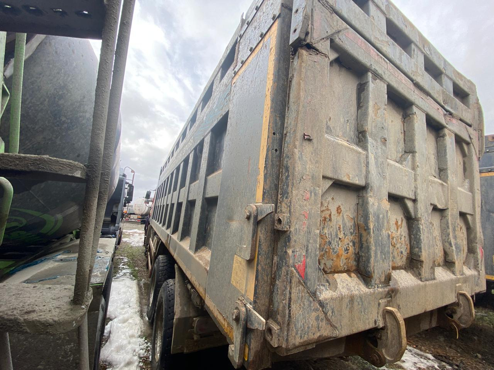 Howo ZZ* 8x4 Самосвал ZZ3407S3867E (Дизель, 9,7 л, 373 л.с, МТ)
