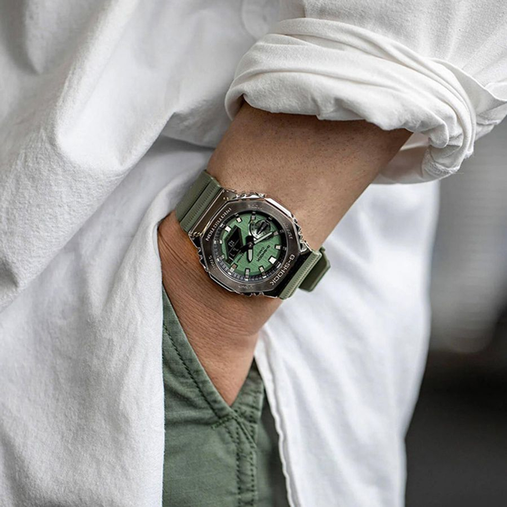 Мужские наручные часы Casio G-Shock GM-2100B-3A