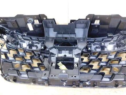 решетка радиатора Suzuki Fronx WDB3S