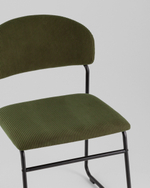 Стул обеденный Loftys зеленый