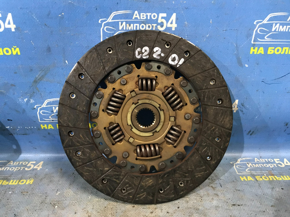Диск сцепления NISSAN LARGO 1992