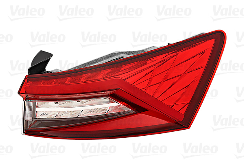 VALEO - 047144-VAL - Tail Light Assembly - Povrat artikla narucenog iz Njemacke nije moguc.