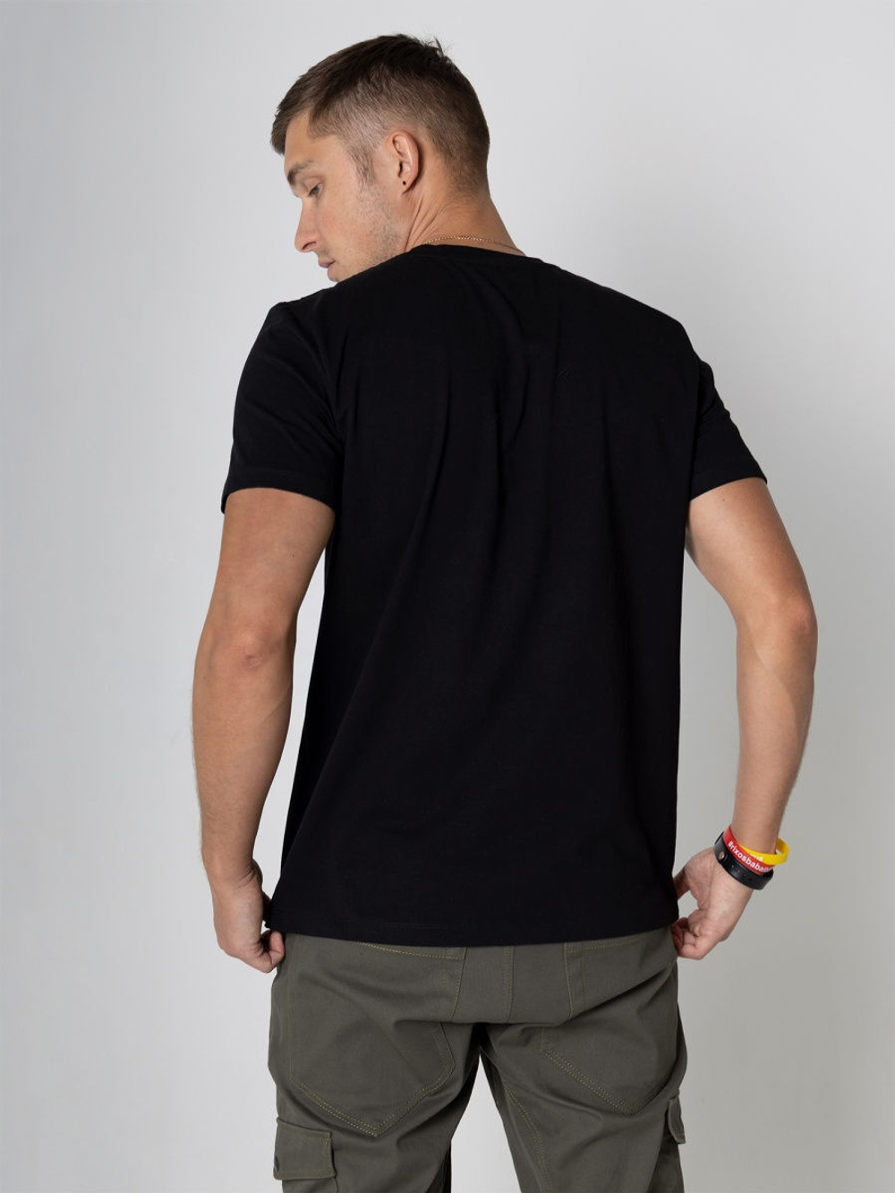 Футболка черная Город Горький