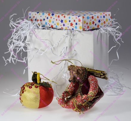 Набор ёлочных игрушек Медведь с яблоком №3