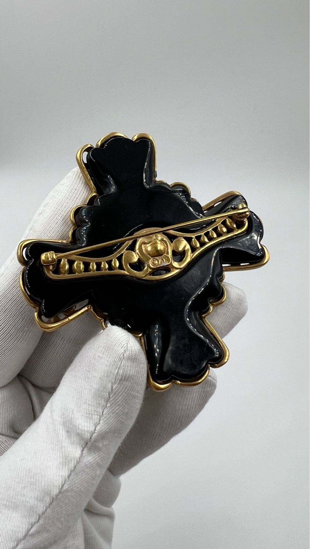 Брошь Anne Klein