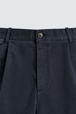 ZARA ШОРТЫ ЧИНОС REGULAR FIT СО СКЛАДКАМИ, МОРСКОЙ СИНИЙ