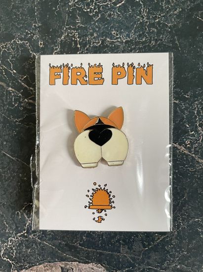 Значок металлический на одежду/Пин. Попа Корги