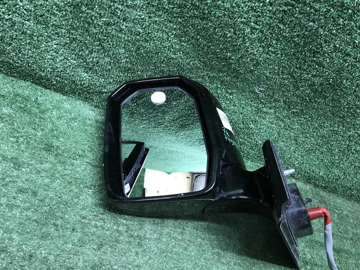 Зеркало левое Toyota Hiace Н300 (2019-н.в.) 7 конт