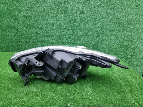 Фара правая Nissan Murano Z52 (2014-2022) LED