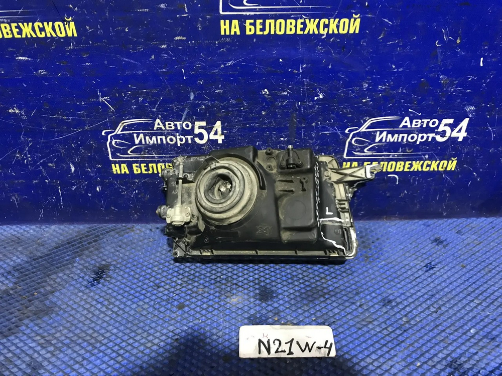 Фара передняя левая MITSUBISHI RVR 1995