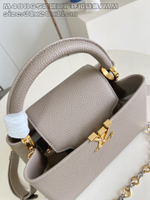 Louis Vuitton Capucines MM