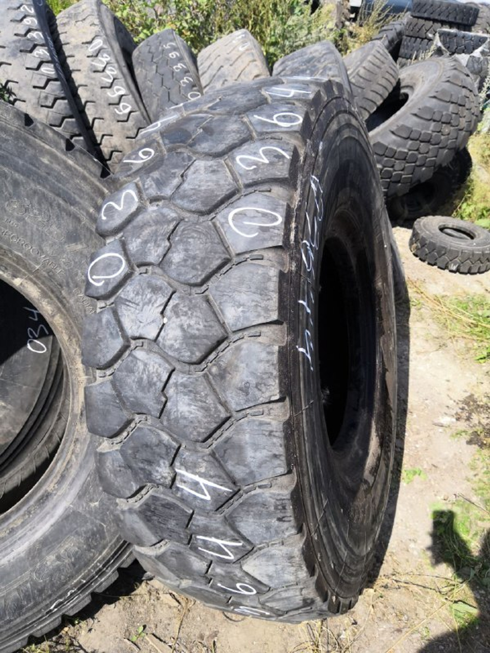 14.00R20 Bontyre BT-935 шина б/у