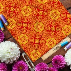 Ткань шелк Армани жёлтый резной калейдоскоп на красном фоне