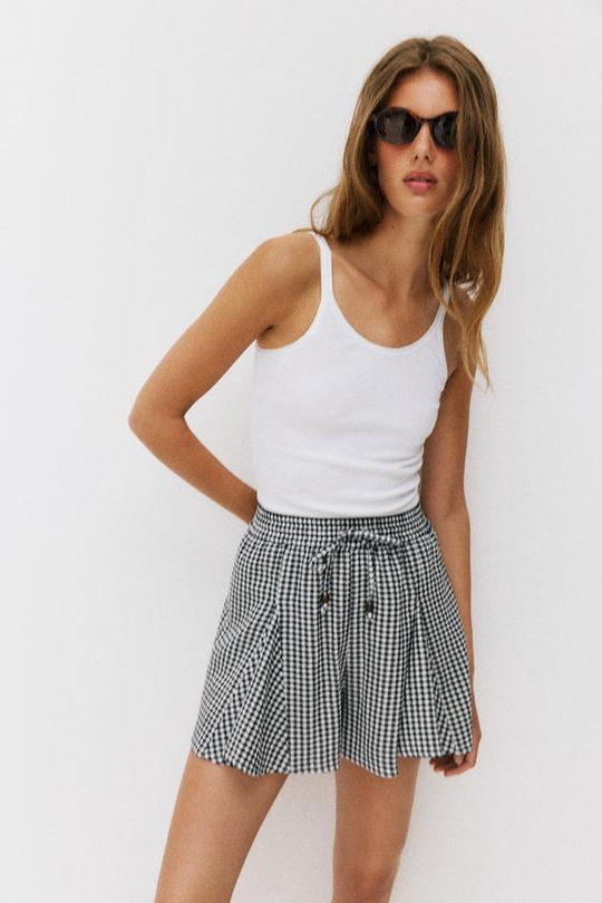 ZARA ЮБКА-ШОРТЫ В КЛЕТКУ ВИШИ С ВОЛАНАМИ, СИНИЙ