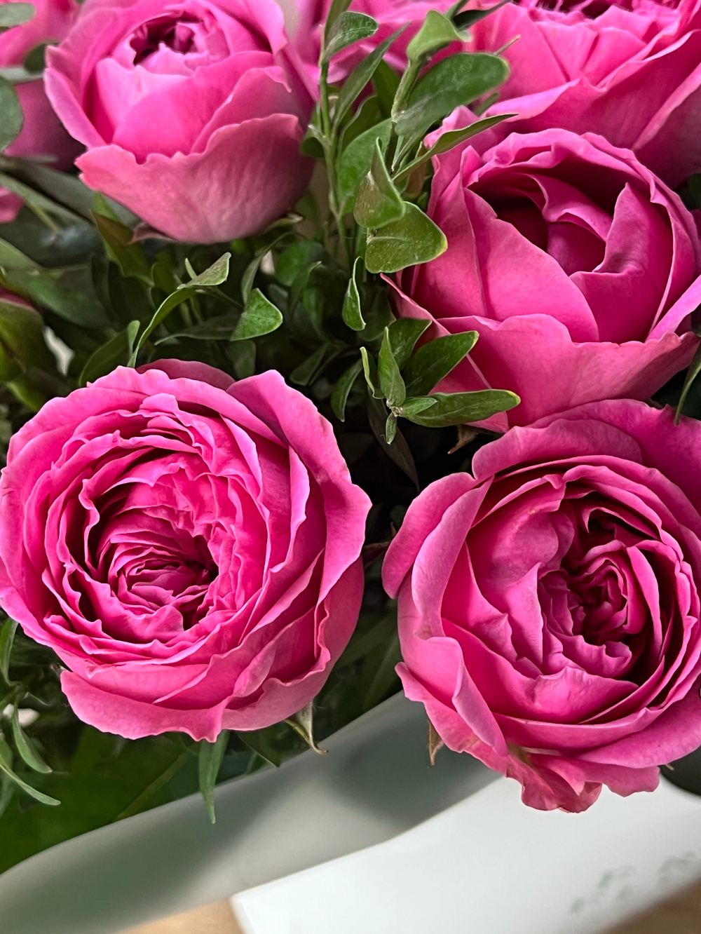 Композиция с розами Мисти баблз