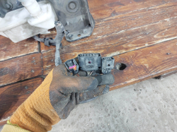 Бачок омывателя с кронштейном Volkswagen Caddy 3 10-15 Б/У Оригинал 1K0955453Q