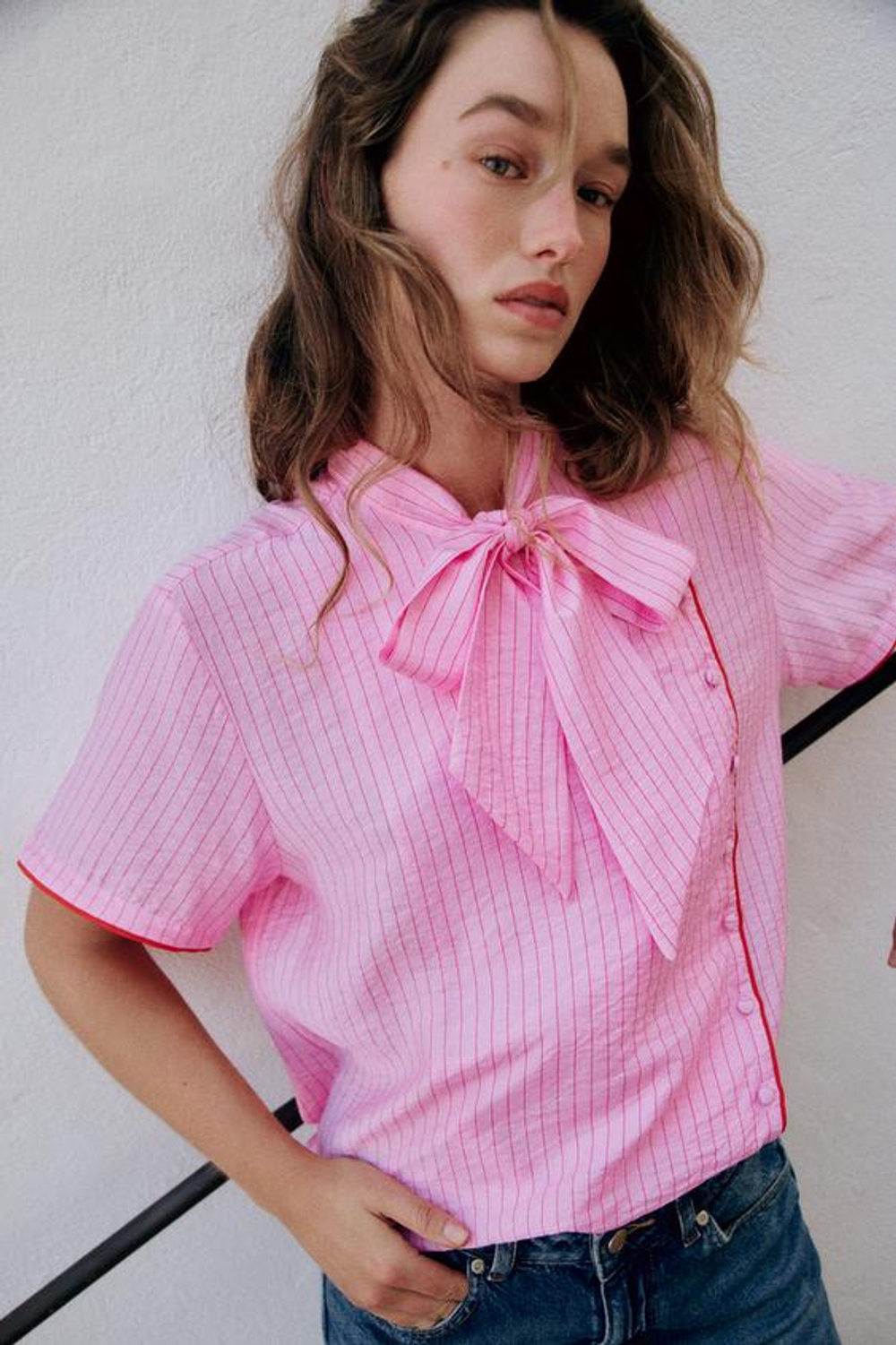 ZARA ТОП В ПОЛОСКУ С БАНТОМ, РОЗОВЫЙ