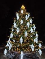 уличная новогодняя ель "Лесная" ствольная, хвоя литая