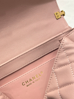 Chanel Carry Me 19 cm