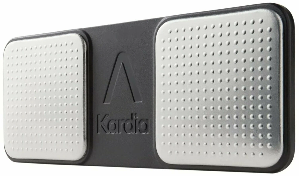 Умный кардиодатчик AliveCor KardiaMobile — портативное устройство для фиксации электрических сигналов