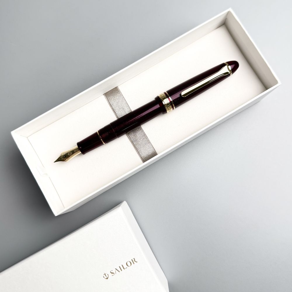 Ручка перьевая Sailor 1911 Light Shining Red Gold IP 14K B (11-1038-630) 5