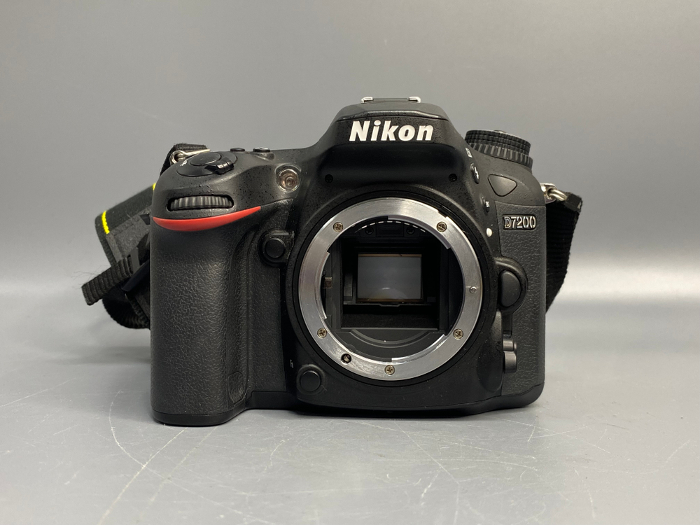 Nikon D7200 2400 Кадров