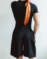 Черные шорты 