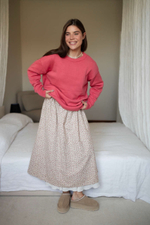 Платье Скарлетт из фланели для беременных и кормящих мам, Кремовый с розовыми цветами