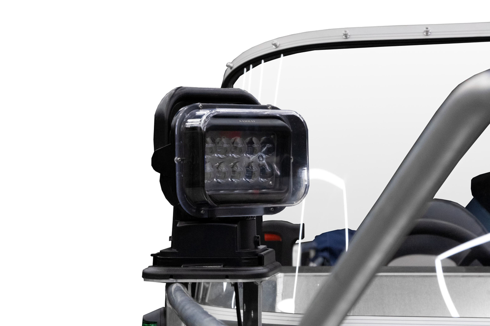 Комплект Алюминиевая лодка (катер) Mikatsu (Микатсу) 590 (Z99) Standard + мотор Mikatsu MF115FEL-T EFI