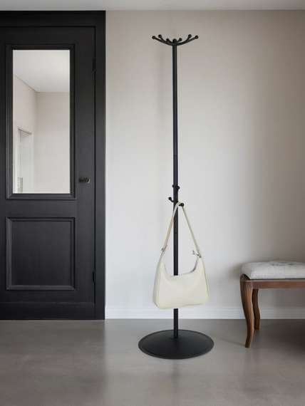 Вешалка напольная Пико 16 черный