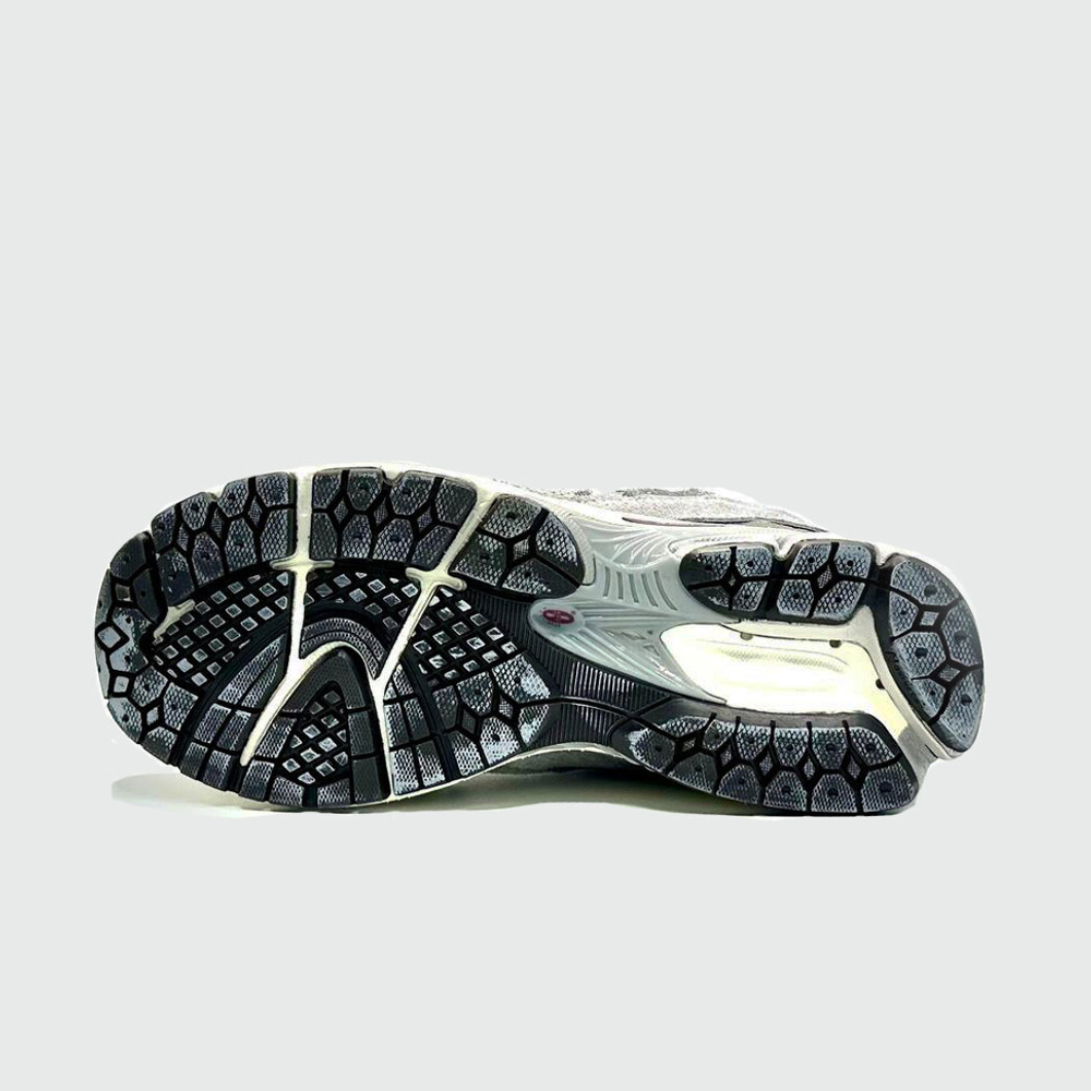 кроссовки New Balance 2002R Grey Pink