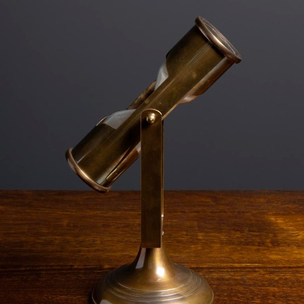 Песочные часы с компасом 21 см 36096