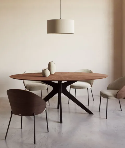 Стул Eamy светло-коричневый с отделкой орех