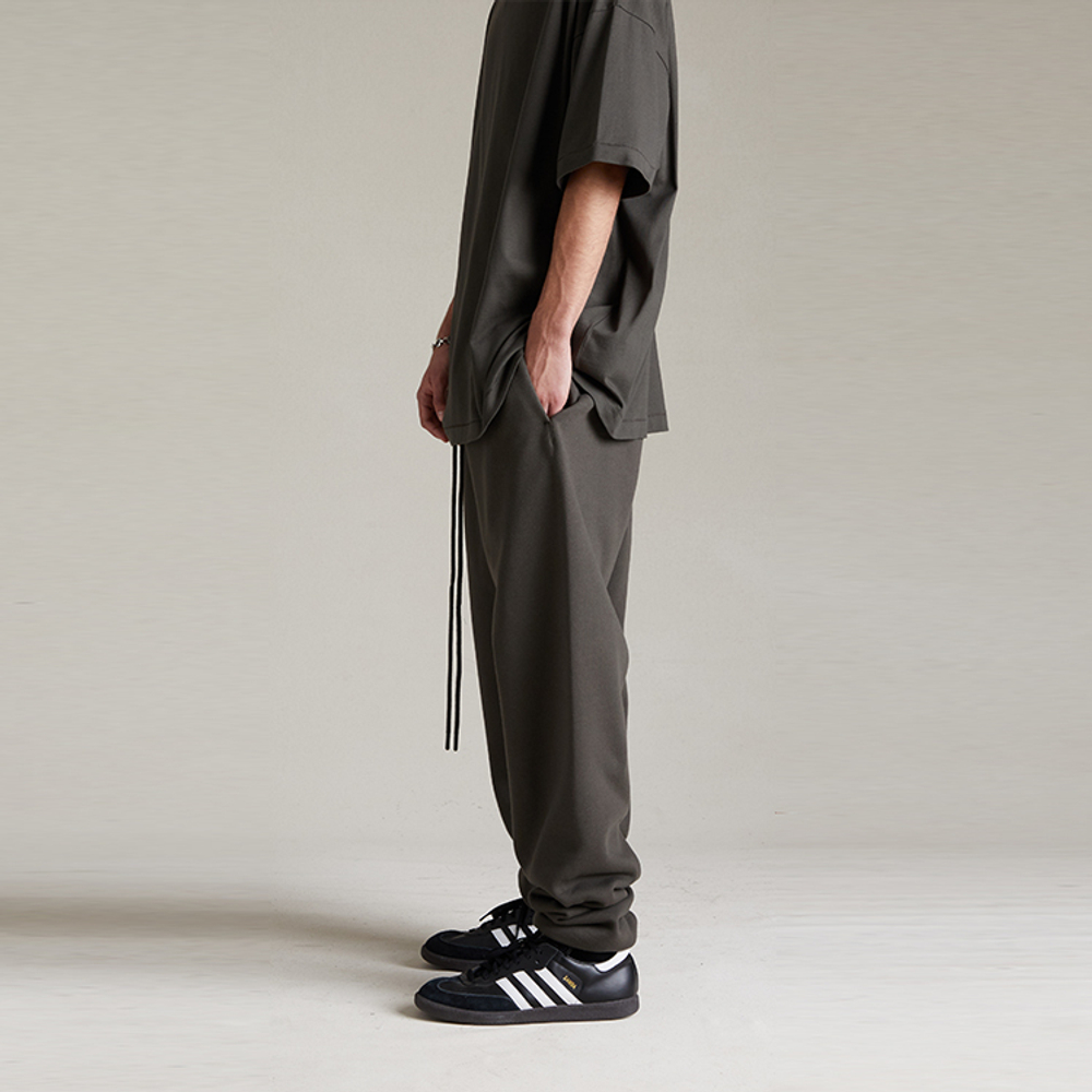 Штаны Fear of God Essentials SS24 Sweatpants /Ink, 130SP242020F