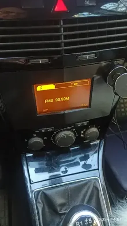 Магнитола для Opel Astra H (перенос БК вниз, черная) - Teyes CC3-2K монитор 13", QLED+2K, Android 10, 4G SIM-слот, CarPlay