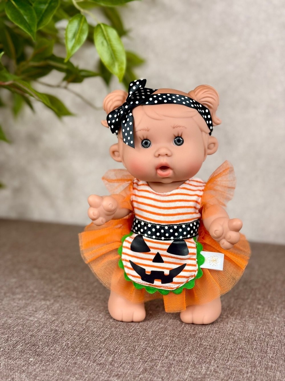 Пупс Marina and Pau 26 cм Nenote Halloween (2924)