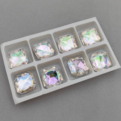 Swarovski 4675 Square FS, Crystal Moonlight F